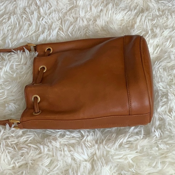 Gucci Horse-bit Tan Leather drawstring bag - Picture 7 of 10